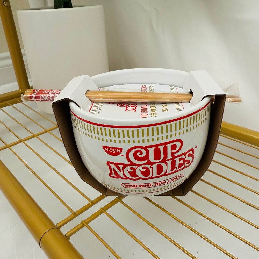 NWT Cup Noodles Ceramic Ramen Noodle Rice Bowl w/Chopsticks! - Picture 4 of 6